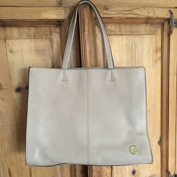 Vince Camuto Bag - Picture 4 of 11